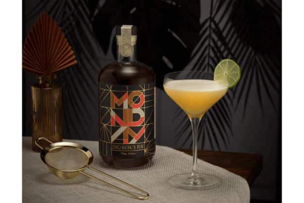 monday non-alcoholic rum