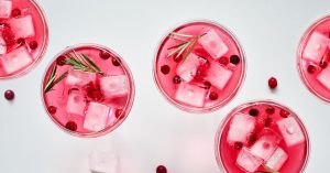 mocktails with cranberry juice